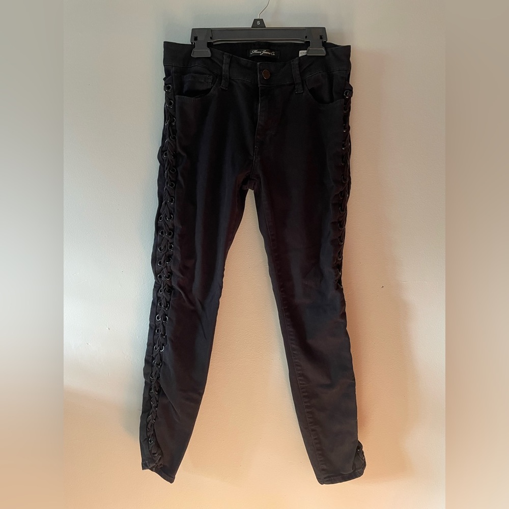 EUC Mavi Adrianna skinny jeans